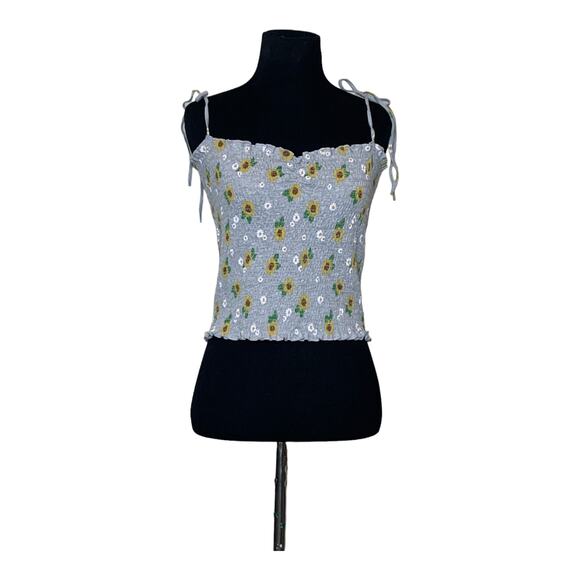 Gold Crush gray floral mock crop cami size large - Picture 5 of 8